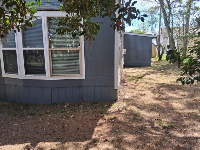 11797 White Cedar Street, Willis, TX 77318
