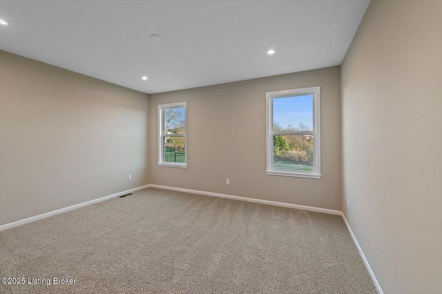 2213 Summit View Ct, La Grange, KY 40031