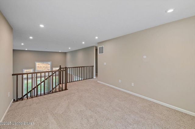 2213 Summit View Ct, La Grange, KY 40031