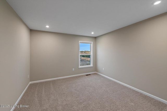 2213 Summit View Ct, La Grange, KY 40031