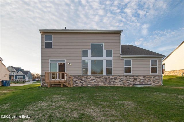 2213 Summit View Ct, La Grange, KY 40031