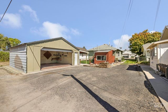 411 2nd Ave W, Twin Falls, ID 83301