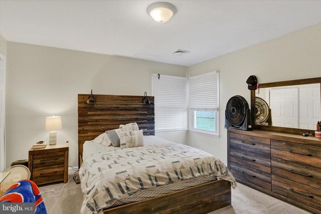 12 WHITE BIRCH AVE, Mechanicsburg, PA 17050
