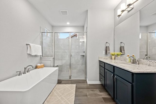 123 Sandbar DR, San Marcos, TX 78666