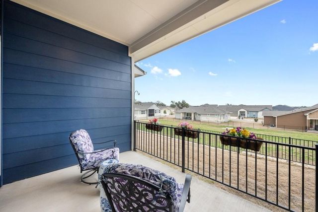 123 Sandbar DR, San Marcos, TX 78666