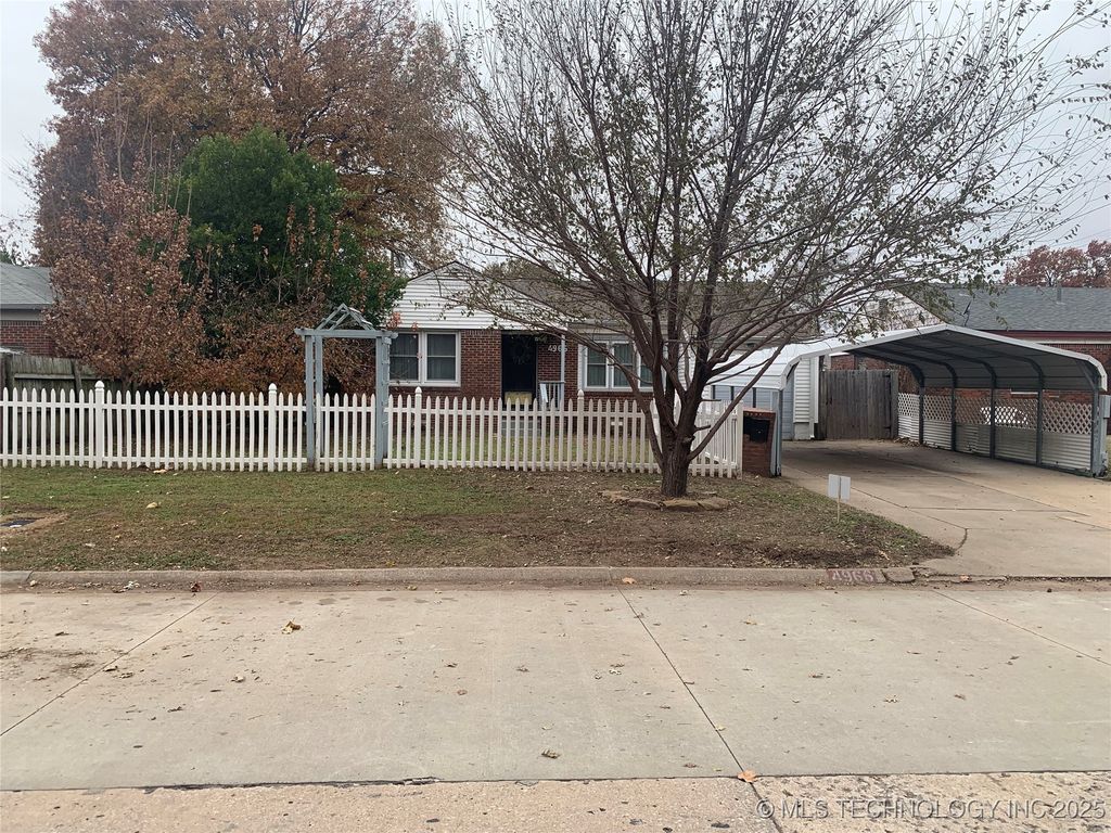 4966 S Newport Avenue, Tulsa, OK 74105