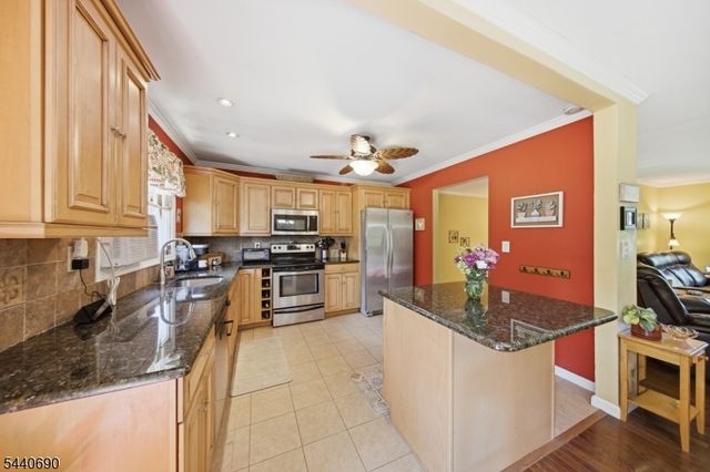 59 Statesville Quarry Rd, Lafayette Twp., NJ 07848
