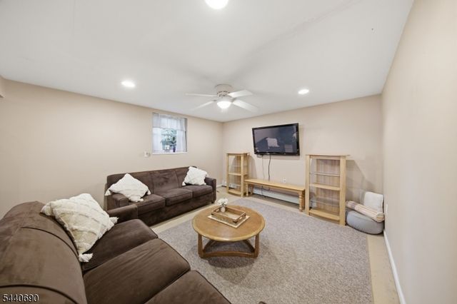 59 Statesville Quarry Rd, Lafayette Twp., NJ 07848