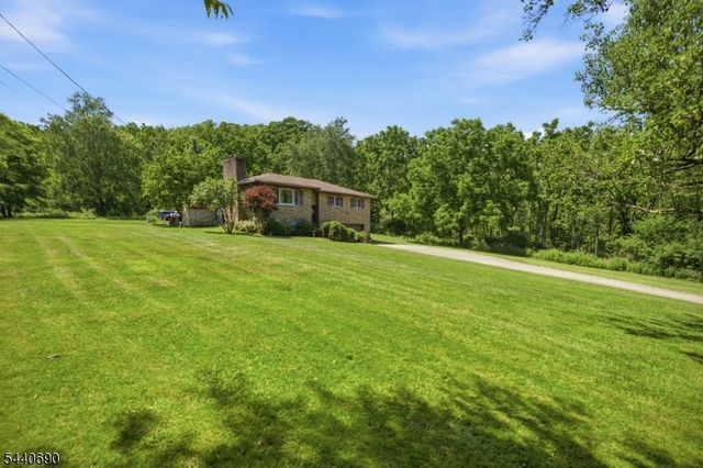 59 Statesville Quarry Rd, Lafayette Twp., NJ 07848
