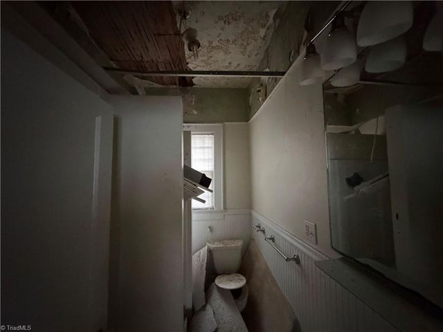 319 Lockland Avenue, Winston-salem, NC 27103