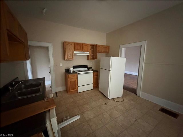 319 Lockland Avenue, Winston-salem, NC 27103