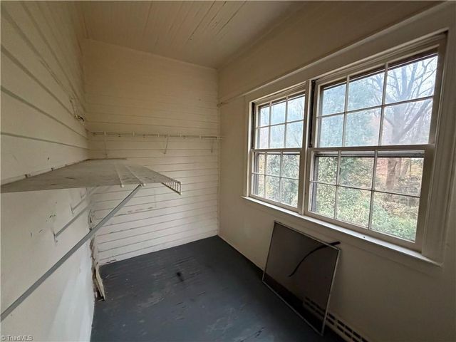 319 Lockland Avenue, Winston-salem, NC 27103