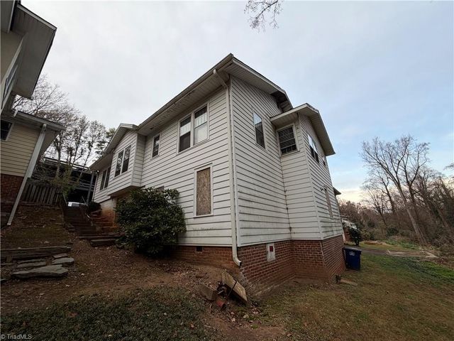 319 Lockland Avenue, Winston-salem, NC 27103