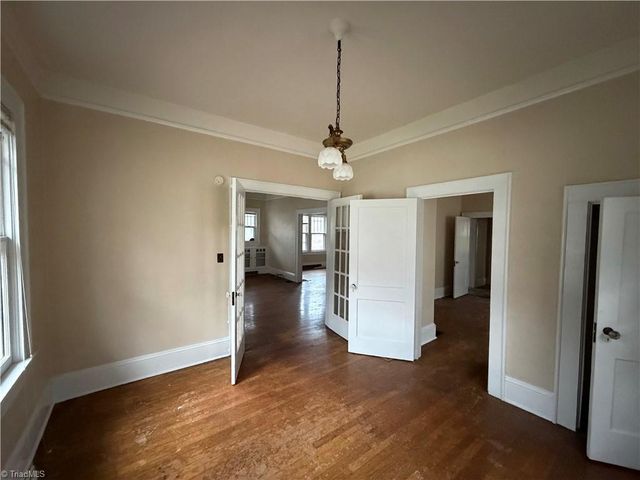 319 Lockland Avenue, Winston-salem, NC 27103