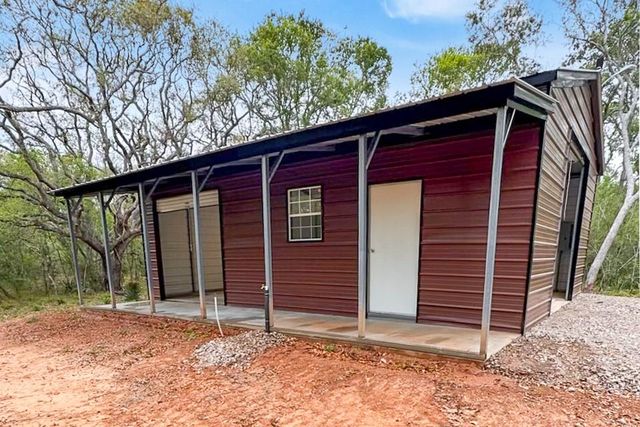 6326 Cuarto Street, Brazoria, TX 77422