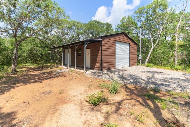 6326 Cuarto Street, Brazoria, TX 77422