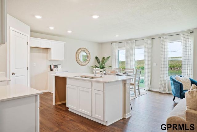 12602 S 206th Street, Gretna, NE 68028