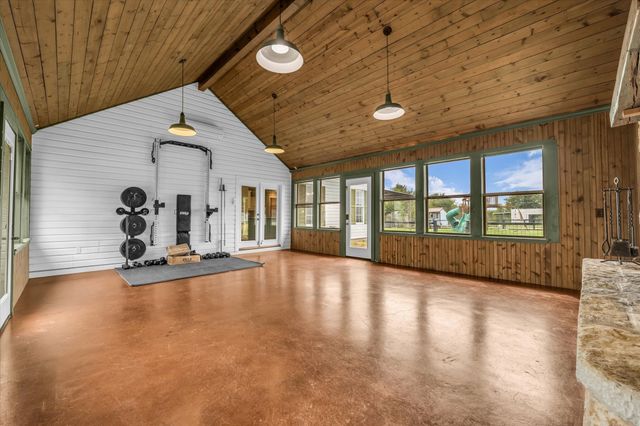 2152 Sommerfeld Drive, Waco, TX 76705