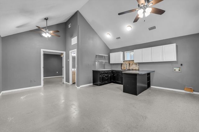 2152 Sommerfeld Drive, Waco, TX 76705