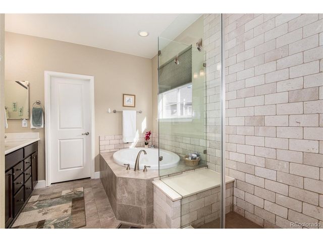 6682 W Asbury Pl, Lakewood, CO 80227