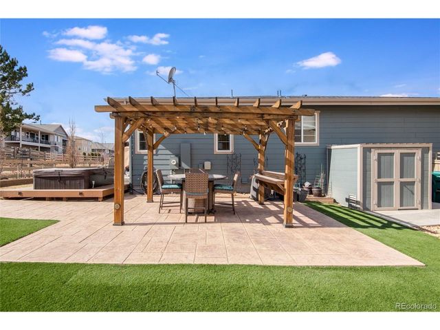 6682 W Asbury Pl, Lakewood, CO 80227