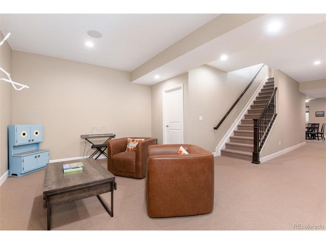 6682 W Asbury Pl, Lakewood, CO 80227