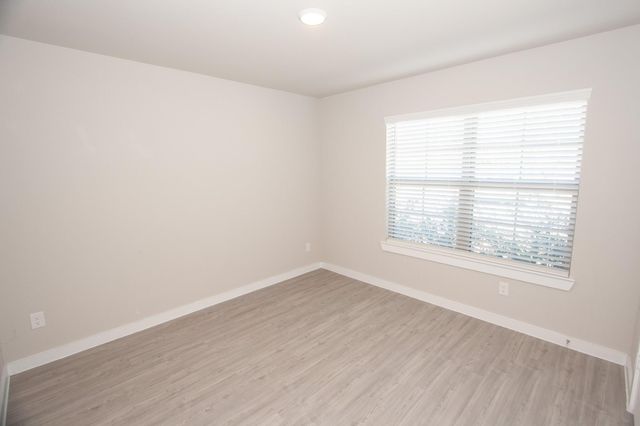 2472 Saddlecreek, Alvin, TX 77511