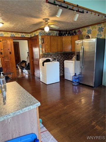 6773 Akron Road, Lockport Town, NY 14094