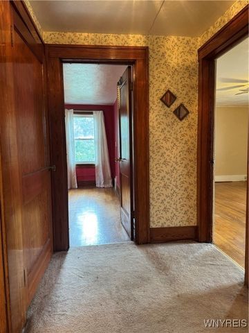 6773 Akron Road, Lockport Town, NY 14094