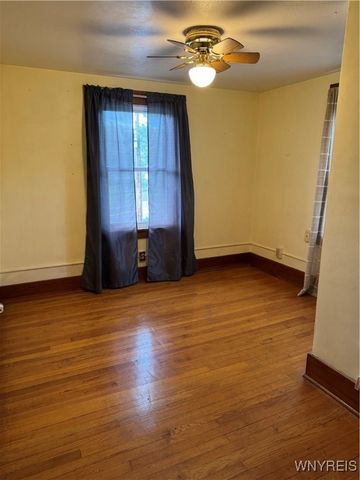 6773 Akron Road, Lockport Town, NY 14094