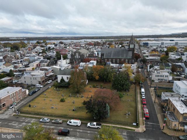 4601 ALMOND ST, Philadelphia, PA 19137