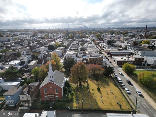 4601 ALMOND ST, Philadelphia, PA 19137