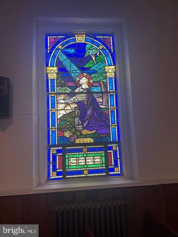 4601 ALMOND ST, Philadelphia, PA 19137