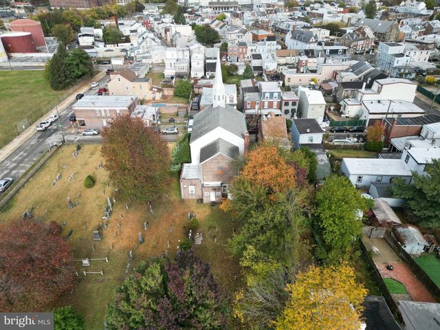 4601 ALMOND ST, Philadelphia, PA 19137