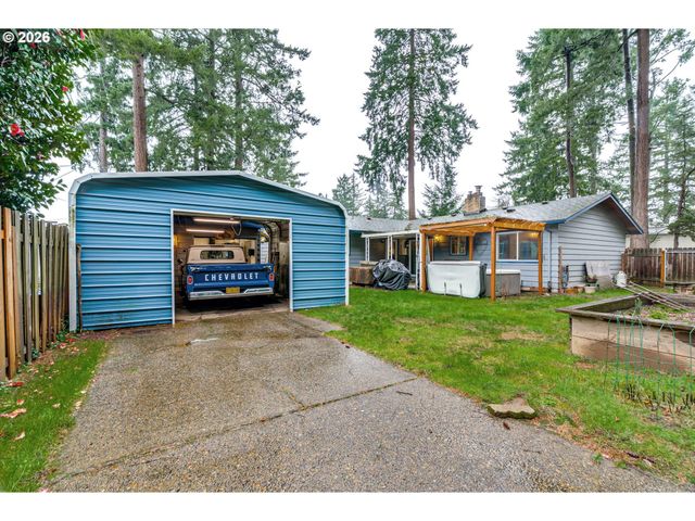 909 Ne 177TH Ave, Gresham, OR 97230