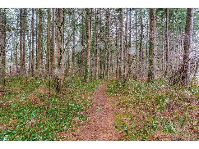 909 Ne 177TH Ave, Gresham, OR 97230