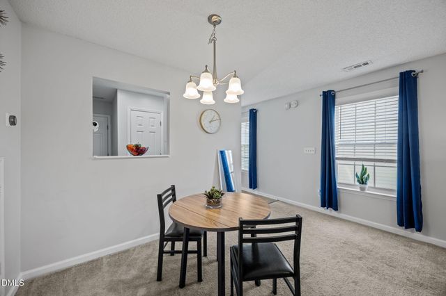 5612 Osprey Cove Drive, Raleigh, NC 27604