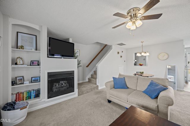 5612 Osprey Cove Drive, Raleigh, NC 27604