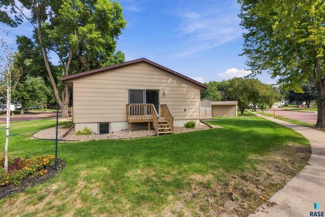 1512 S Judy Ave Avenue, Sioux Falls, SD 57103