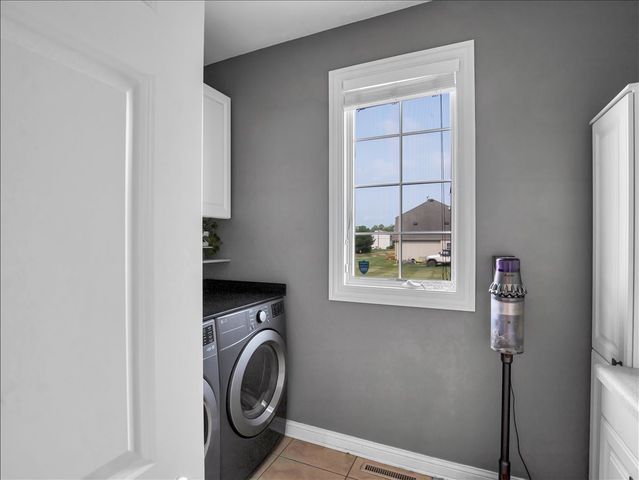 11538 Cross Creek Estates Lane, Belvidere, IL 61008