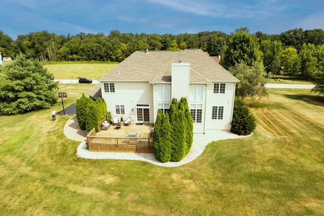 11538 Cross Creek Estates Lane, Belvidere, IL 61008
