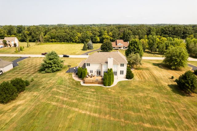 11538 Cross Creek Estates Lane, Belvidere, IL 61008