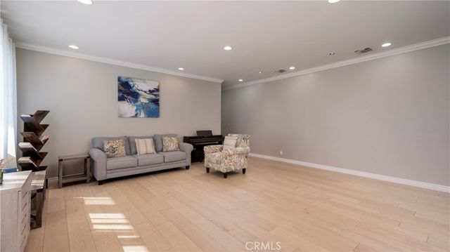 1103 W Danton, Glendora, CA 91741