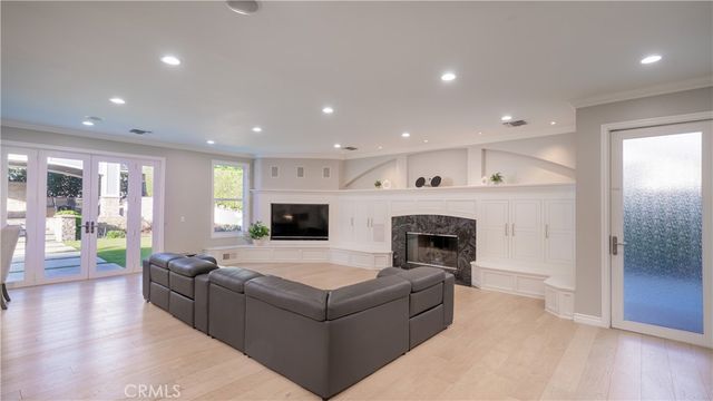 1103 W Danton, Glendora, CA 91741