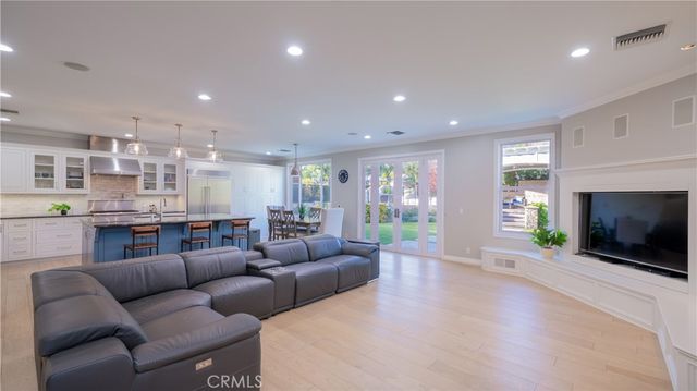 1103 W Danton, Glendora, CA 91741