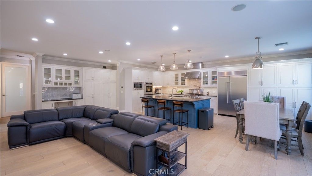 1103 W Danton, Glendora, CA 91741