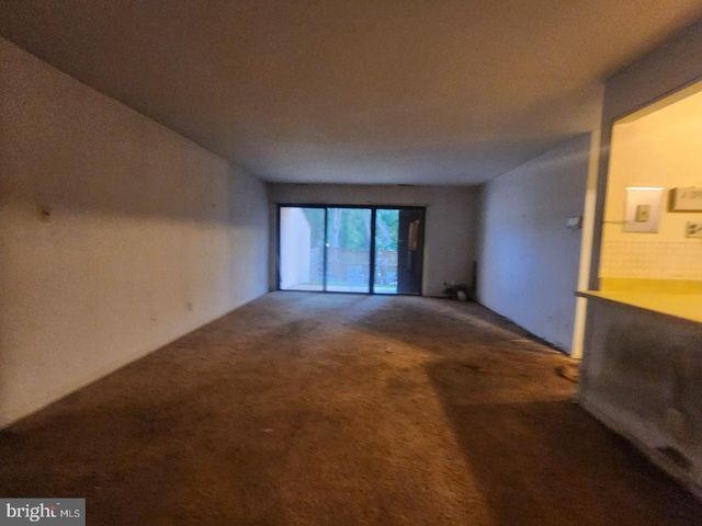 10135 PRINCE PL #103-6A, Upper Marlboro, MD 20774