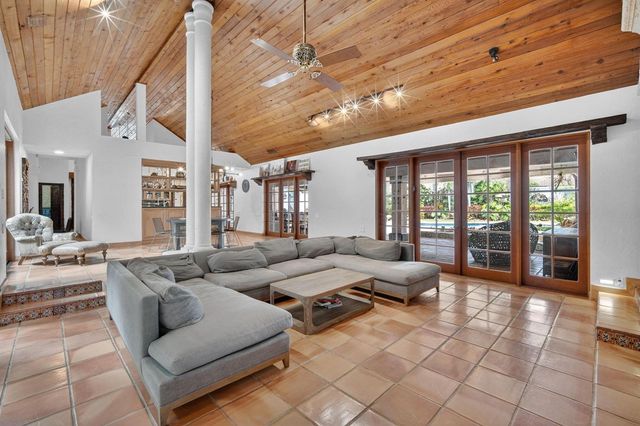 5720 SW 33rd Terrace, Hollywood, FL 33312
