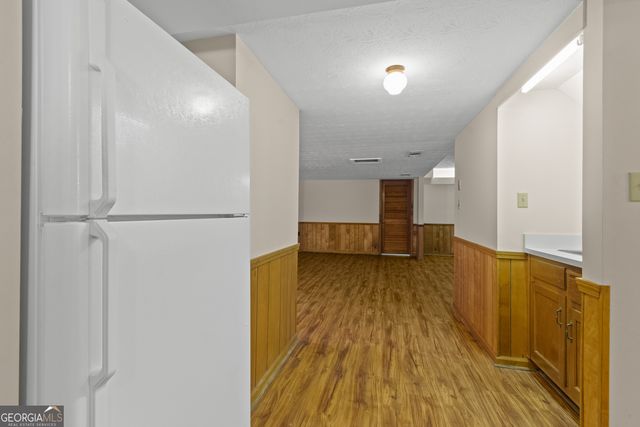 1055 Hunterhill Drive, Roswell, GA 30075