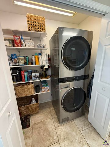 123 Johannes Square, Bonaire, GA 31005